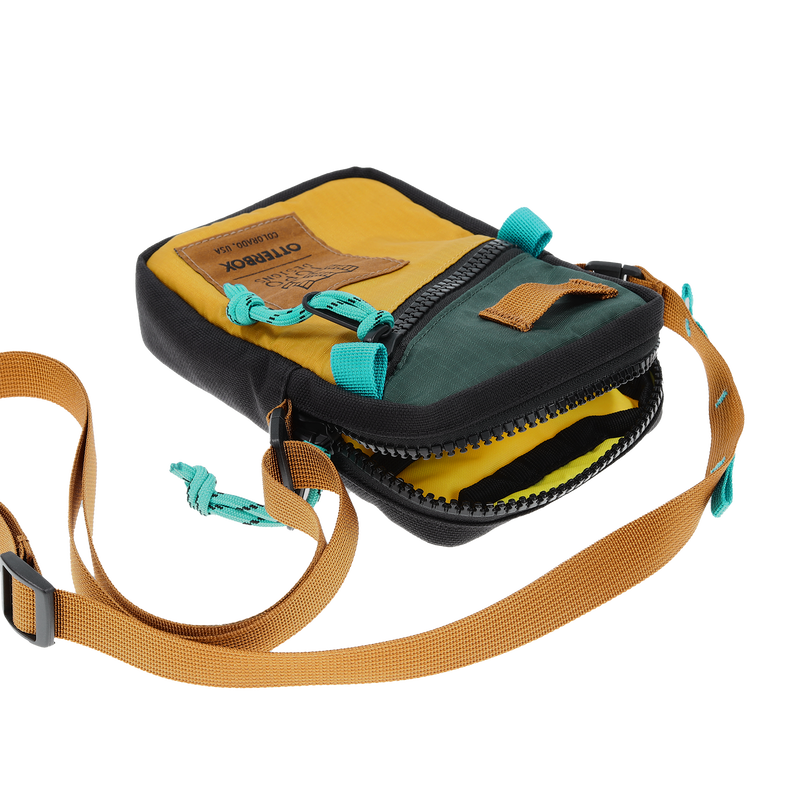 product image 2 - Mini Shoulder Bag OtterBox X Topo Designs