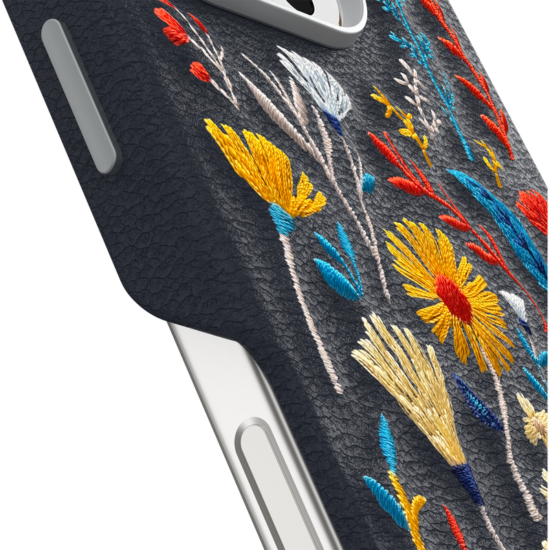product image 3 - Coque iPhone 16 Pro Symmetry Series Cactus Leather Embroidery